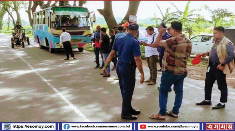 যশোরে মহাসড়কে ফিটনেসবিহীন গাড়ি চলাচল রোধে যৌথ অভিযান।