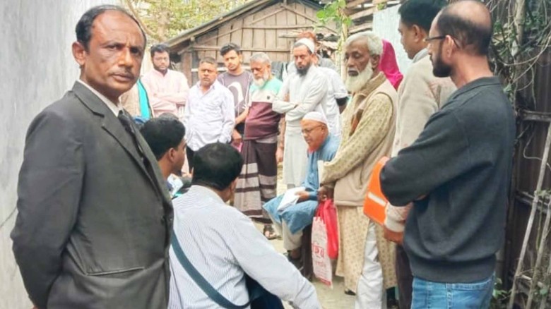 যশোর রেলগেট পশ্চিম পাড়া নূর উদ্দীনের জমি জবর দখলকারীদের বিরু