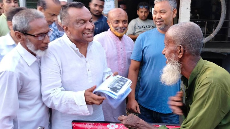 জয়পুরহাটের পাঁচবিবিতে ৩১ দফার সমর্থনে বিএনপি নেতা ফয়সাল আলীম