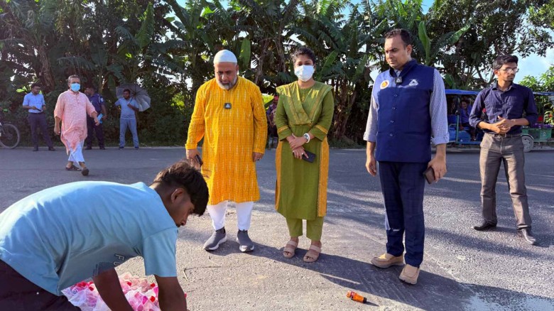 রায়পুরায় লাইসেন্সবিহীন ফুড কারখানায় মোবাইল কোর্ট, ২৫ হাজার টাকা জরিমানা...