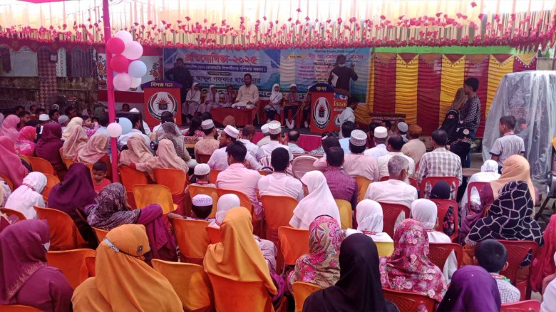 মোরেলগঞ্জ মডেল একাডেমির আয়োজনে বিতর্ক প্রতিযোগিতা-২০২৫ অনুষ