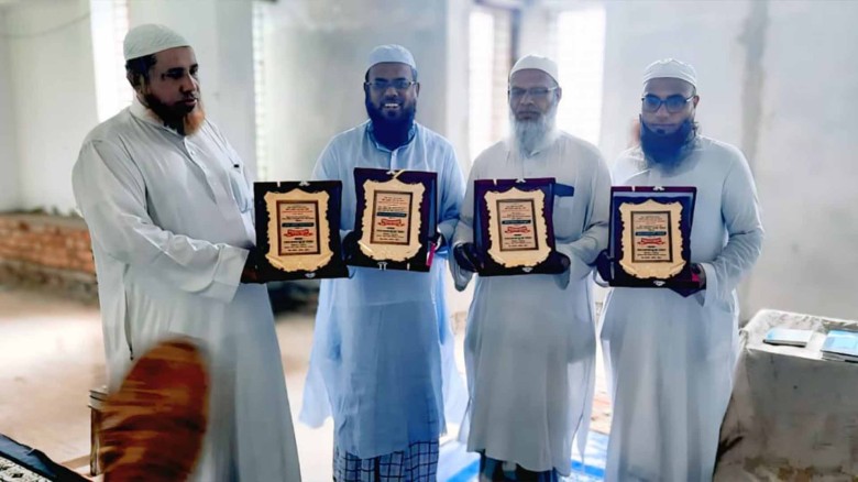 রাউজানে খেলাফত মজলিসের দুই এম পি প্রার্থী সংবর্ধিত।