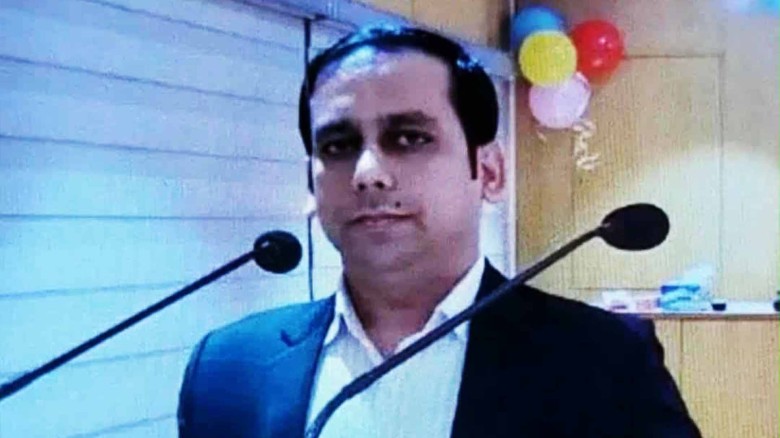 খুলনা'র বটিয়াঘাটা ভূমি অফিসের সার্ভেয়ার ইব্রাহিমকে বদলি।...