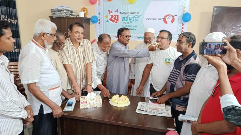 শৈলকুপায় খবরের কাগজের ২য় বর্ষপূর্তি পালিত