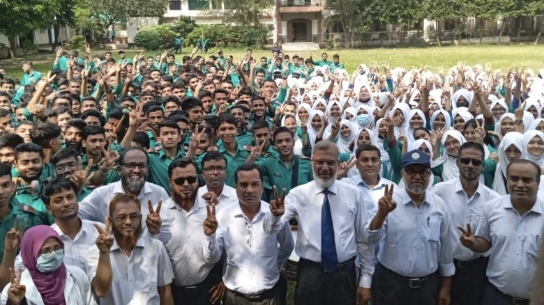 কুমিল্লা বোর্ডে আবারও সেরা বুড়িচংয়ের সোনার বাংলা কলেজ, টানা ১৪ বছরের সাফল্য!...