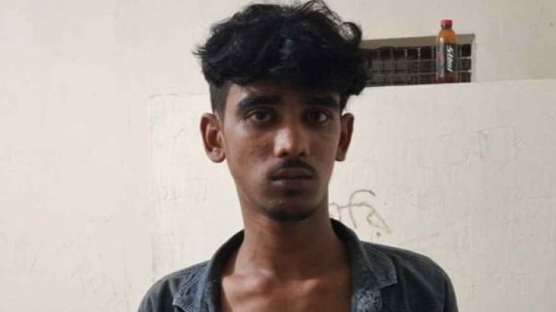 তুচ্ছ ঘটনায় মোহনগঞ্জে যুবককে ছুরিকাঘাত।