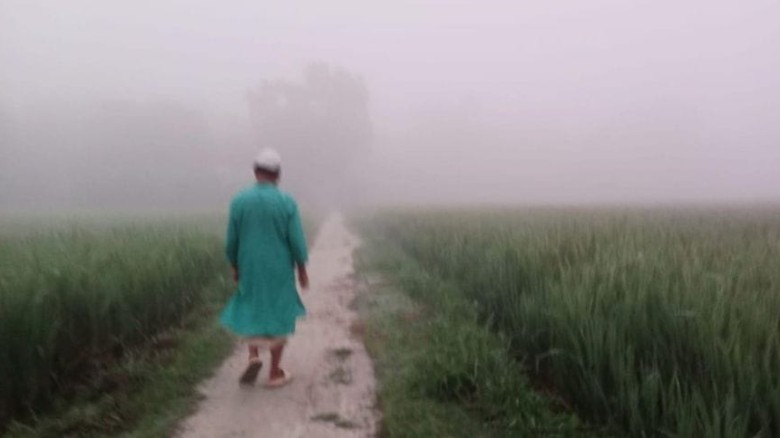 কুড়িগ্রামে শরতেই শীতের আমেজ কড়া নাড়ছে দরজায়