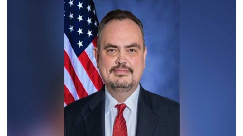 চীনের সঙ্গে কাজ করার ‘ঝুঁকি’ বাংলাদেশকে স্পষ্ট করব: ব্রেন্ট ক্রিস্টেনসেন...