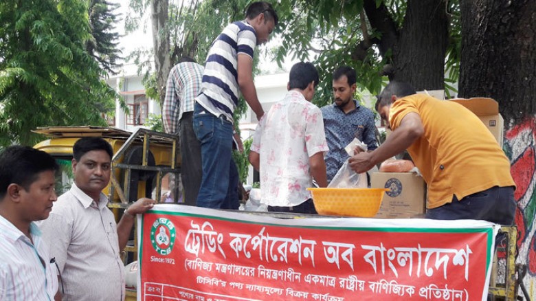 কুড়িগ্রামে সুবিধাবঞ্চিত চরবাসী, চরে মিলছে না টিসিবি পণ্য