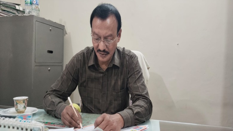 সৈয়দপুর পৌর নির্বাহী কর্মকর্তা সময়মত অফিসে না আসায় ভোগান্তি...