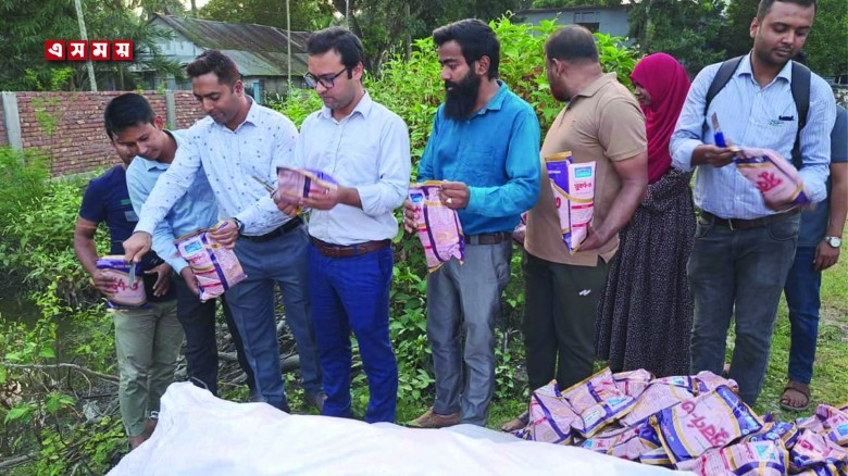 নড়াইলে ৭ লাখ টাকার নকল বীজ ধ্বংস।