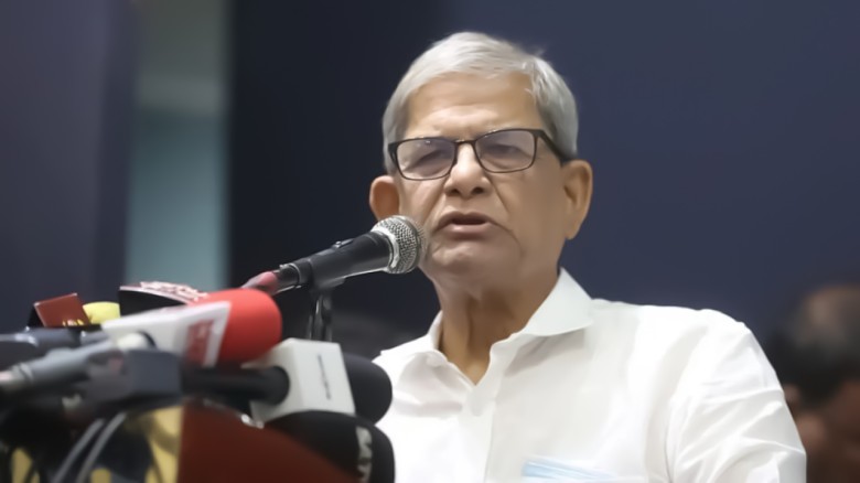 একটি রাজনৈতিক দল জোট বানিয়ে গণভোটের চাপ সৃষ্টি করছে : মির্জা