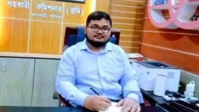 পলাশবাড়ী উপজেলার (ভূমি) অফিসার আল ইয়াসা রহমানের রোগ মুক্তির প্রার্থনা।...