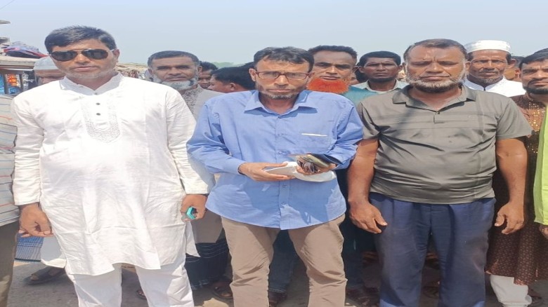 গলাচিপার  জনপ্রিয় মুখ মোঃ জহিরুল ইসলাম হাওলাদার।