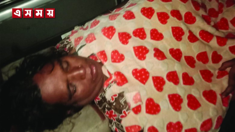 উল্লাপাড়ায় প্রতিবেশীদের হামলায় মা–মেয়ে আহত, হাসপাতালে ভর্তি