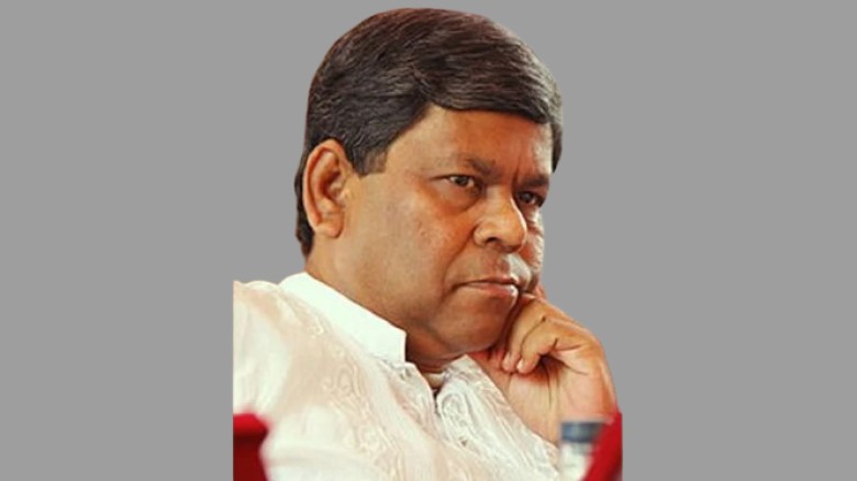 সাংবাদিক শওকত মাহমুদকে বাসার সামনে থেকে আটক করেছে ডিবি